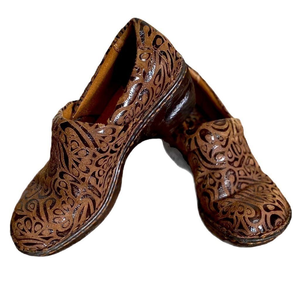 BOC Embossed Peggy Brown Comfort Clogs 6